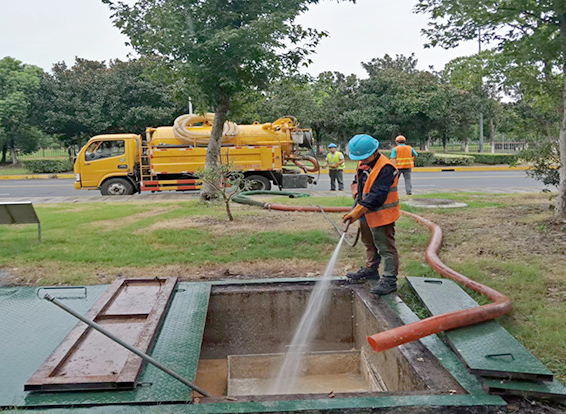 吴兴化油池清理